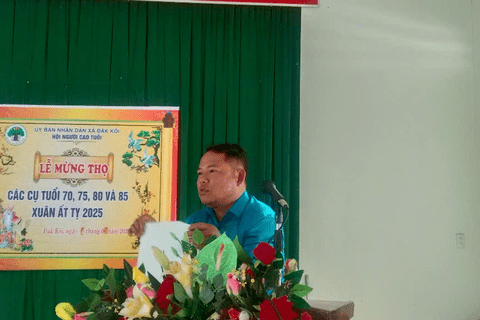 Lễ chúc thọ mừng thọ cho các cụ cao tuổi năm 2025