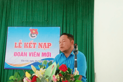 Tổ chức Lễ Kết nạp thanh niên ưu tú vào Đoàn TNCS Hồ Chí Minh