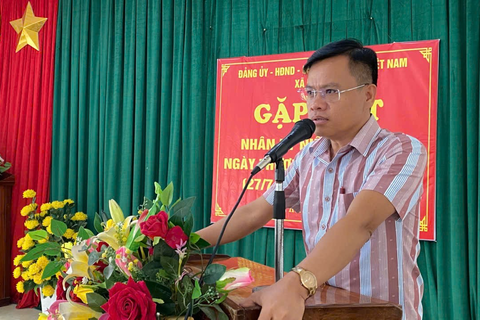 Thăm hỏi, tặng quà các gia đình chính sách, người có công nhân ngày Thương binh – Liệt sĩ 27/7